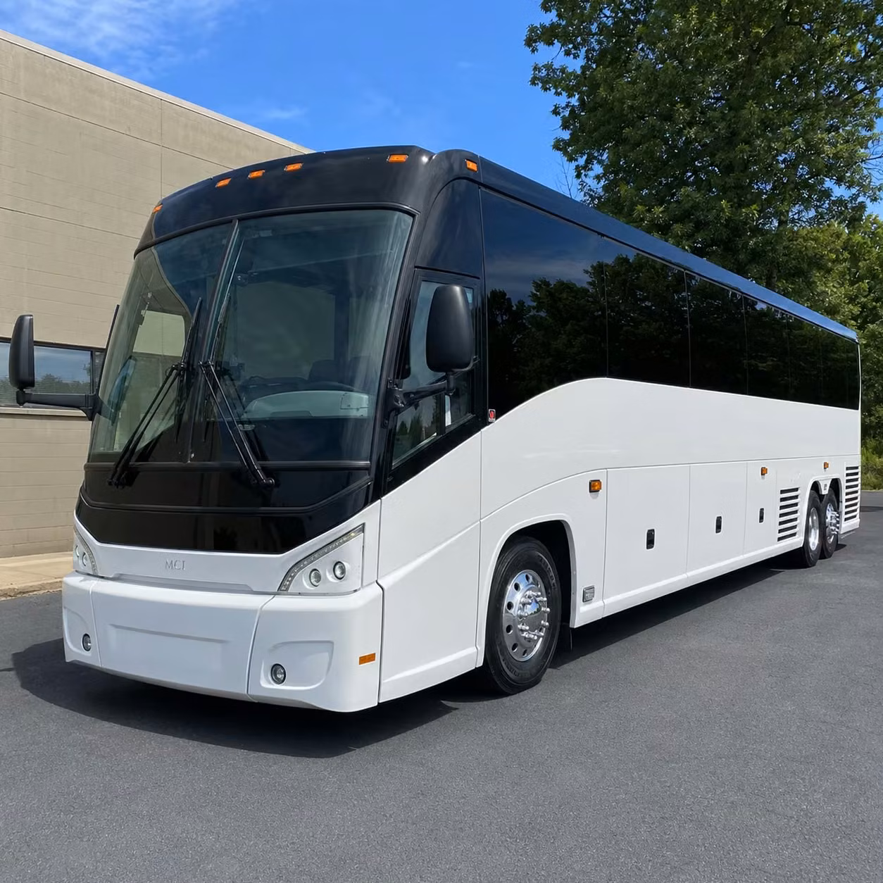 you can find and book long distance transportation in bellevue and any nearby city